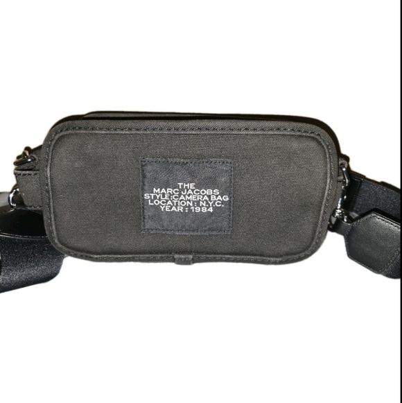 Marc Jacobs Black Camera Bag In EUC - Picture 2 of 5
